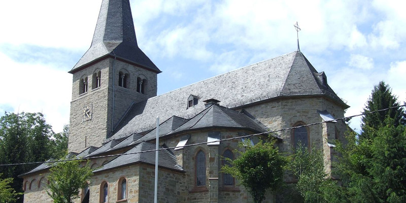 Kirchenchöre der kath. und evangelischen Kirchengemeinden in Herchen laden zum Evensong ein