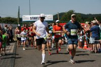 Hitzeschlacht beim „9. Windecker-Sommerlauf“ – 350 Teilnehmer überquerten glücklich und erschöpft die Ziellinie