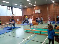 Die Sonnenberg-Grundschule: Rosbach  Tolles Kinderprogramm auf dem Sonnenbergbasar am 07.03.2020