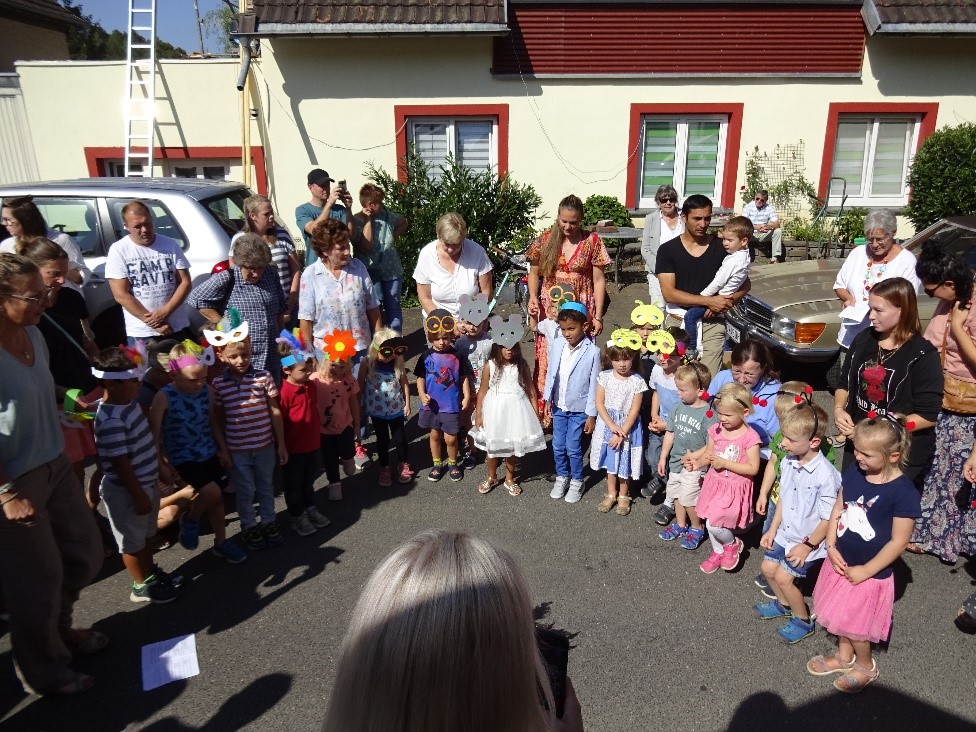 Sausewindkinder beim Kirch- und Familienfest der ev. Friedenskirche in Schladern